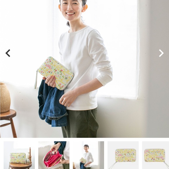 Field of flowers Pink Multi-Pocket drawer case Pencil Case - Picture 2 of 5